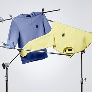 Men's Belstaff Cliff Crewneck in Washed Navy.